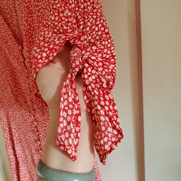 Rayon Dress Floral Print Tie Sleeves - Picture 6 of 9